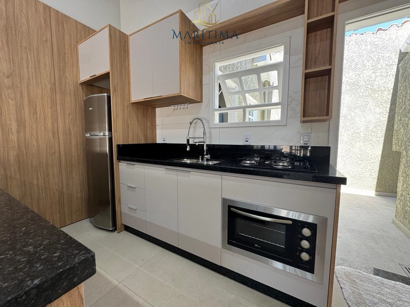 Casa com 04 dormitórios em imbé!: 14ª foto da galeria de imagens do imóvel