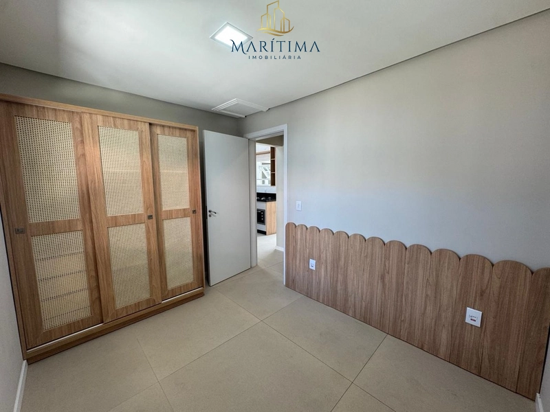 Casa com 04 dormitórios em imbé!: 26ª foto da galeria de imagens do imóvel