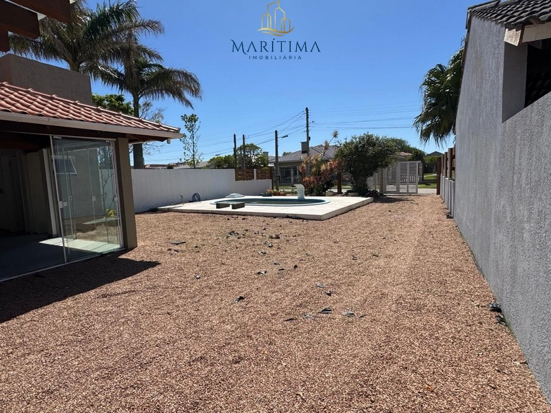 Casa com 04 dormitórios em imbé!: 9ª foto da galeria de imagens do imóvel