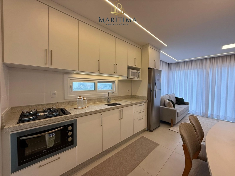 Apartamento decorado, 2 dormitórios leste norte com terraço no Centro!: 5ª foto da galeria de imagens do imóvel