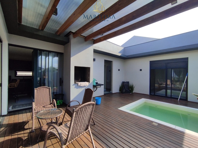 Casa Moderna e Mobiliada com Vista para o Mar em Tramandaí !: 16ª foto da galeria de imagens do imóvel