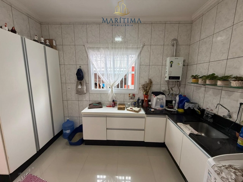 No Centro de Tramandaí – 3 Dorms, 2 Suítes, Piscina e Espaço Gourmet: 10ª foto da galeria de imagens do imóvel