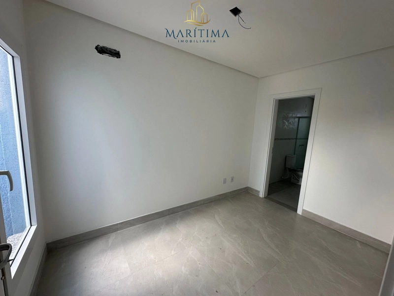 Sobrado com 04 dormitórios, a 500 metros do Mar!: 11ª foto da galeria de imagens do imóvel