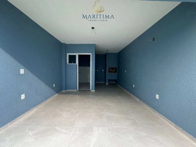 Sobrado com 04 dormitórios, a 500 metros do Mar!: 3ª foto da galeria de imagens do imóvel