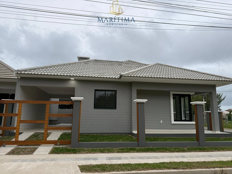 Excelente Casa de 03 dormitórios, Próxima ao Mar!: 2ª foto da galeria de imagens do imóvel
