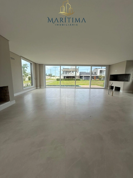 Sobrado à beira do lago – 5 suítes – Condomínio no litoral!: 3ª foto da galeria de imagens do imóvel