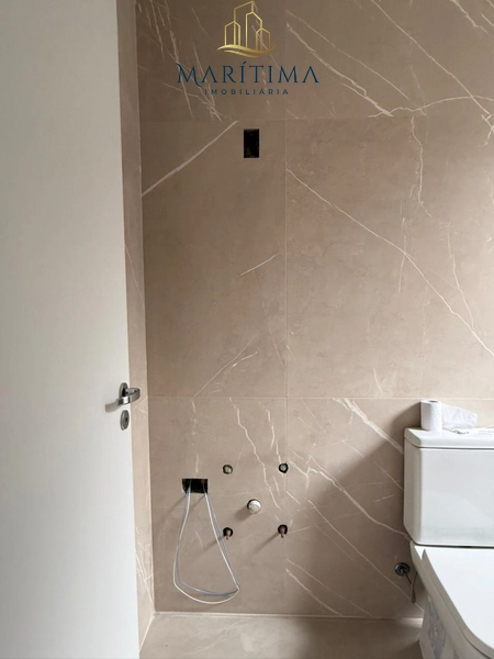 Sobrado à beira do lago – 5 suítes – Condomínio no litoral!: 20ª foto da galeria de imagens do imóvel