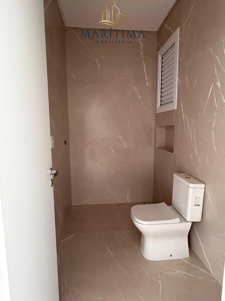 Sobrado à beira do lago – 5 suítes – Condomínio no litoral!: 22ª foto da galeria de imagens do imóvel