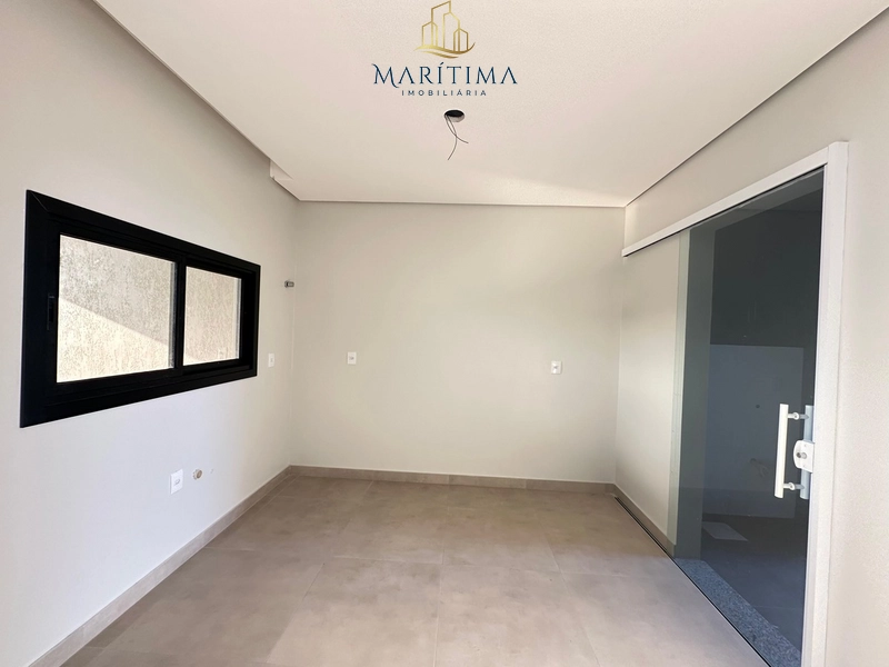 Linda residencia pronta para morar: 8ª foto da galeria de imagens do imóvel
