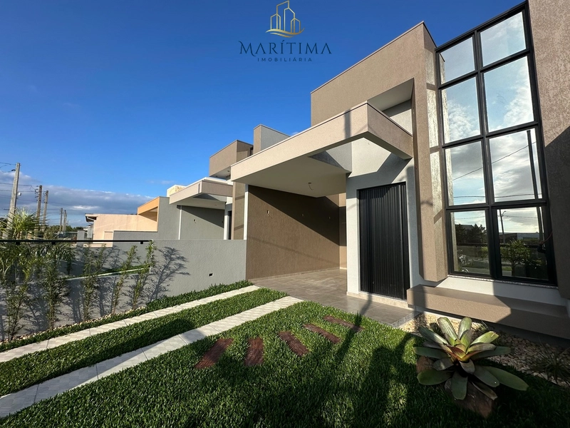 Linda residencia pronta para morar: 1ª foto da galeria de imagens do imóvel