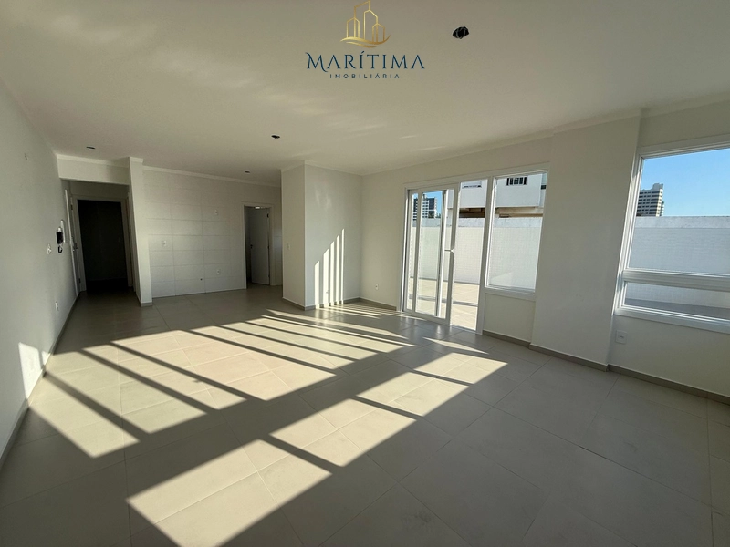 Apartamento com 03 suítes, vista para o rio e terraço amplo!: 2ª foto da galeria de imagens do imóvel