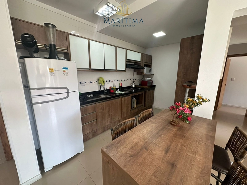 Excelente apartamento no centro de Tramandaí: 2ª foto da galeria de imagens do imóvel