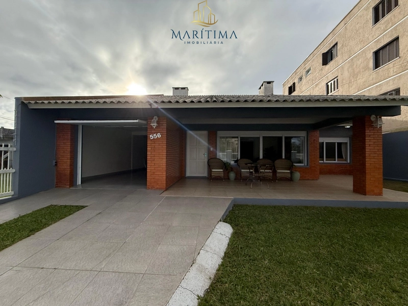 Casa mobiliada a venda no Centro de Tramandaí, próxima ao mar!: 3ª foto da galeria de imagens do imóvel