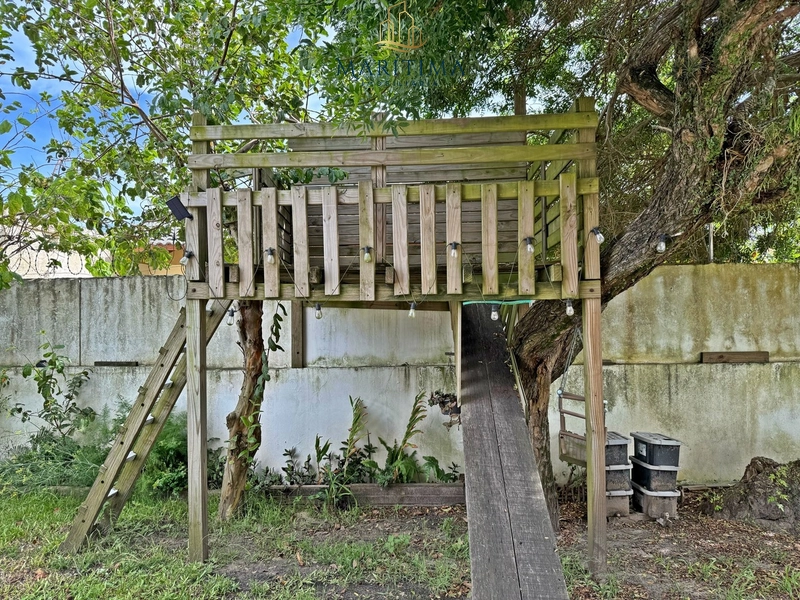 Casa moderna com 4 suites: 40ª foto da galeria de imagens do imóvel