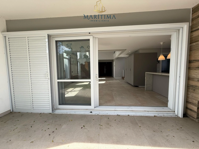 Casa moderna com 4 suites: 32ª foto da galeria de imagens do imóvel