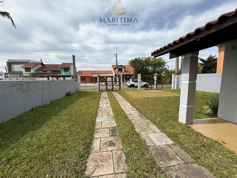 Ampla residência no Centro de Imbé: 18ª foto da galeria de imagens do imóvel