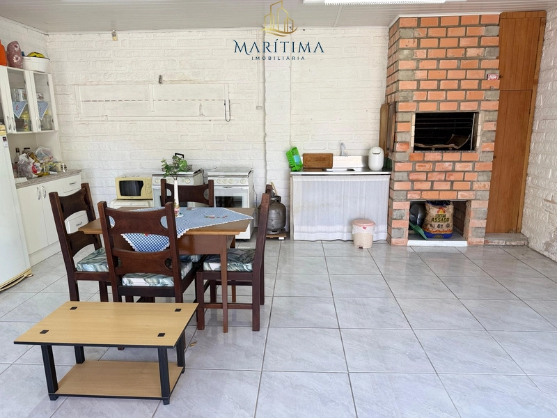 Casa a venda no Centro de Tramandaí, próxima ao mar: 23ª foto da galeria de imagens do imóvel