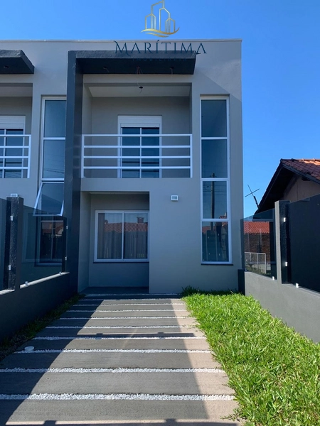 Casa nova a venda em Tramandaí, próxima ao mar!: 2ª foto da galeria de imagens do imóvel
