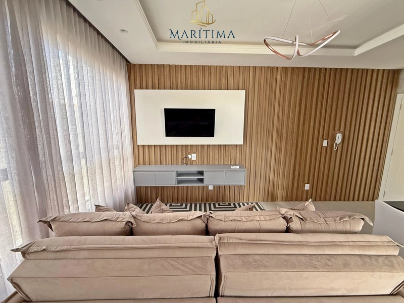 Apartamento de 02 quartos mobiliado, 4 quadras do mar!: 1ª foto da galeria de imagens do imóvel