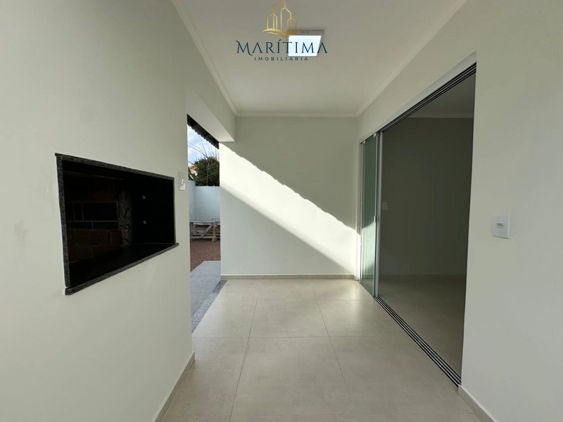 Casa térrea nova a 2 quadras do mar, em região central em Tramandaí!: 15ª foto da galeria de imagens do imóvel