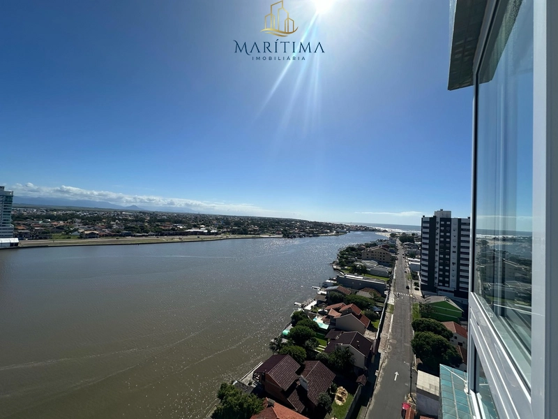 Apartamento de Frente com Vista Incrível para o Rio e o Mar: 3ª foto da galeria de imagens do imóvel