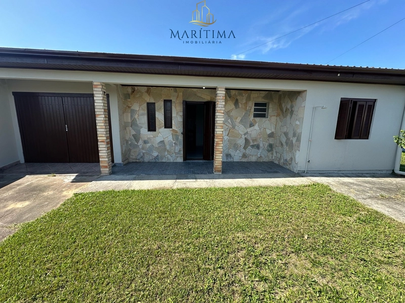 Casa à venda em Tramandaí – Perto do mar e com ótimo custo-benefício: 2ª foto da galeria de imagens do imóvel