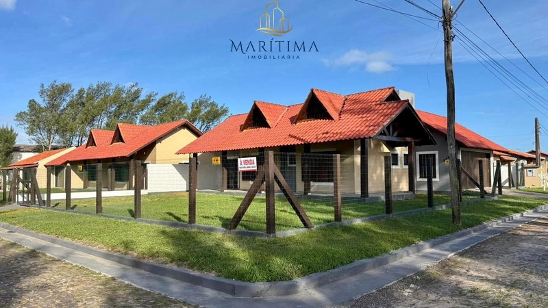 Casa à Venda em Nova Tramandaí – A 50 Metros da Beira-Mar: 1ª foto da galeria de imagens do imóvel
