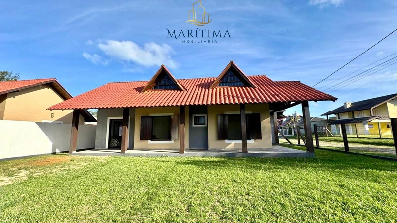 Casa à Venda em Nova Tramandaí – A 50 Metros da Beira-Mar: 2ª foto da galeria de imagens do imóvel