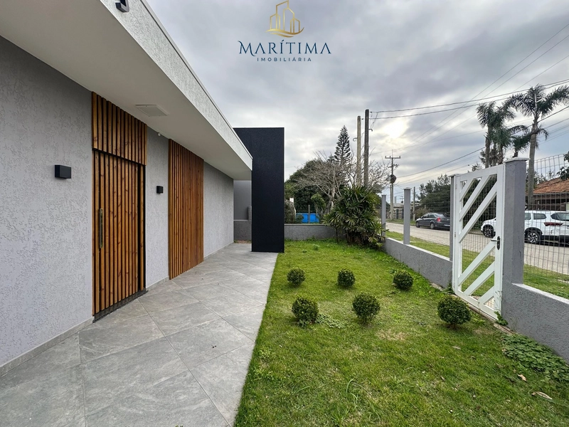 Casa térrea semimobiliada no Centro de Imbé: 2ª foto da galeria de imagens do imóvel