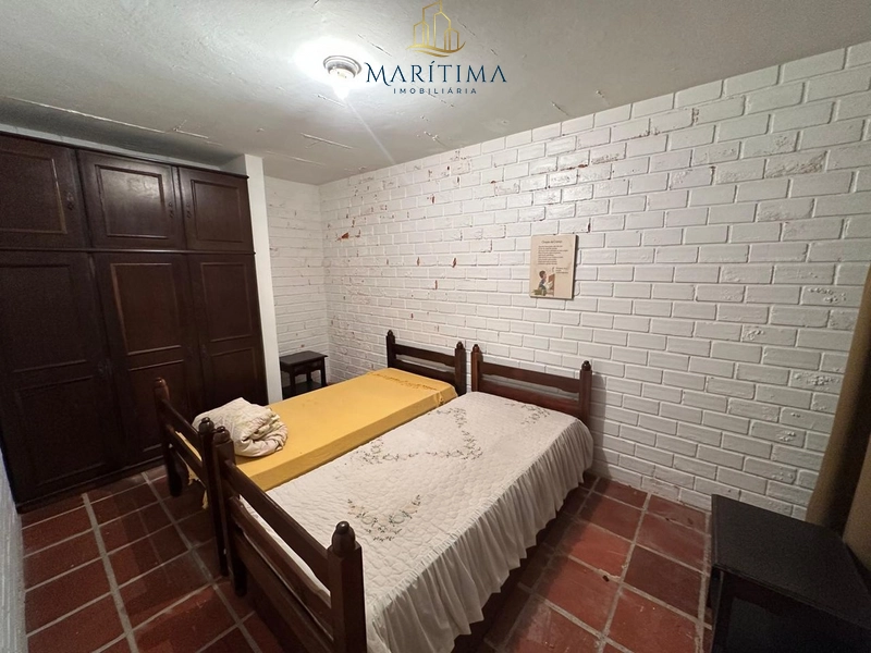 Ampla Casa Próxima à Beira-Mar no Centro de Tramandaí: 17ª foto da galeria de imagens do imóvel