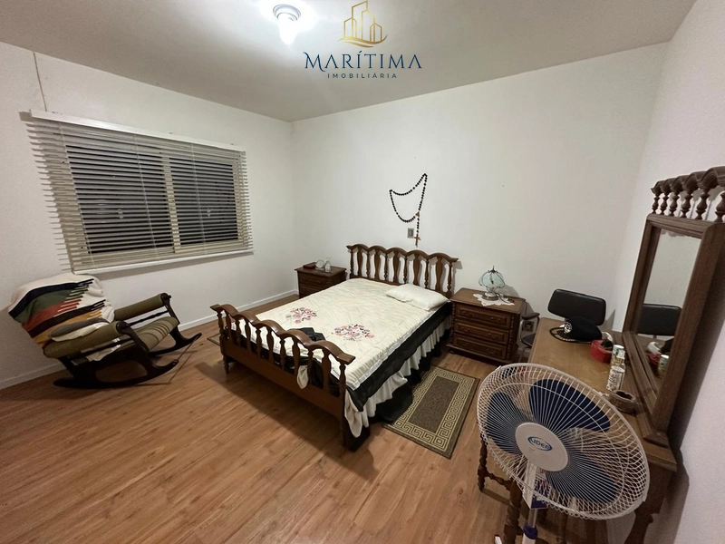 Ampla Casa Próxima à Beira-Mar no Centro de Tramandaí: 13ª foto da galeria de imagens do imóvel