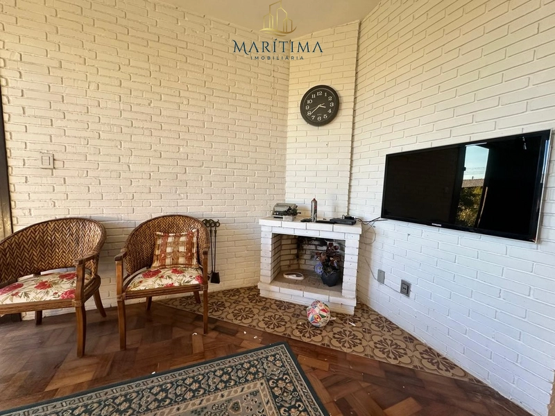 Ampla Casa Próxima à Beira-Mar no Centro de Tramandaí: 7ª foto da galeria de imagens do imóvel