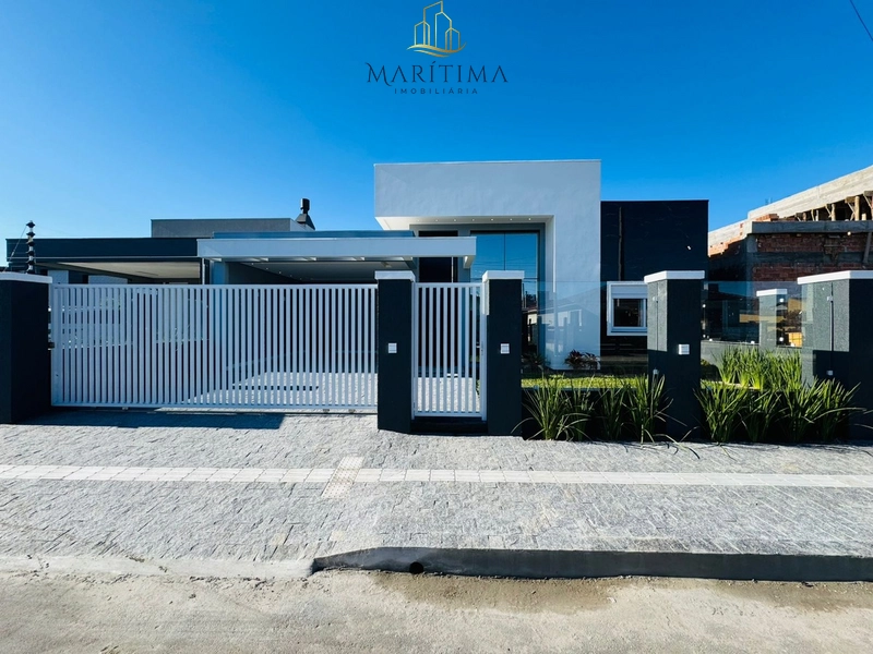 Excelente casa mobiliada e decorada no Centro de Tramandaí!!!: 1ª foto da galeria de imagens do imóvel