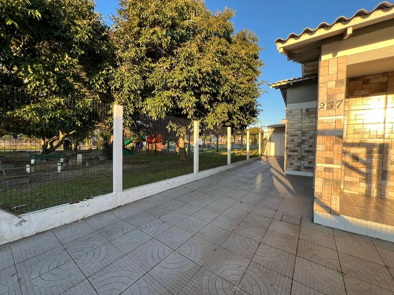 Casa à Venda no Recanto da Lagoa em Tramandaí: 2ª foto da galeria de imagens do imóvel
