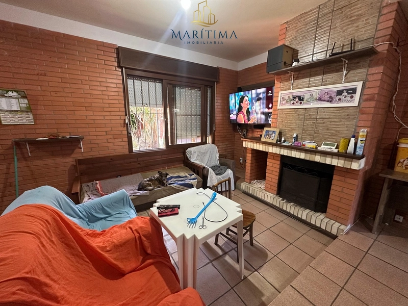 Residencia com 2 dormitorios, piscina e quiosque junto ao centro: 4ª foto da galeria de imagens do imóvel