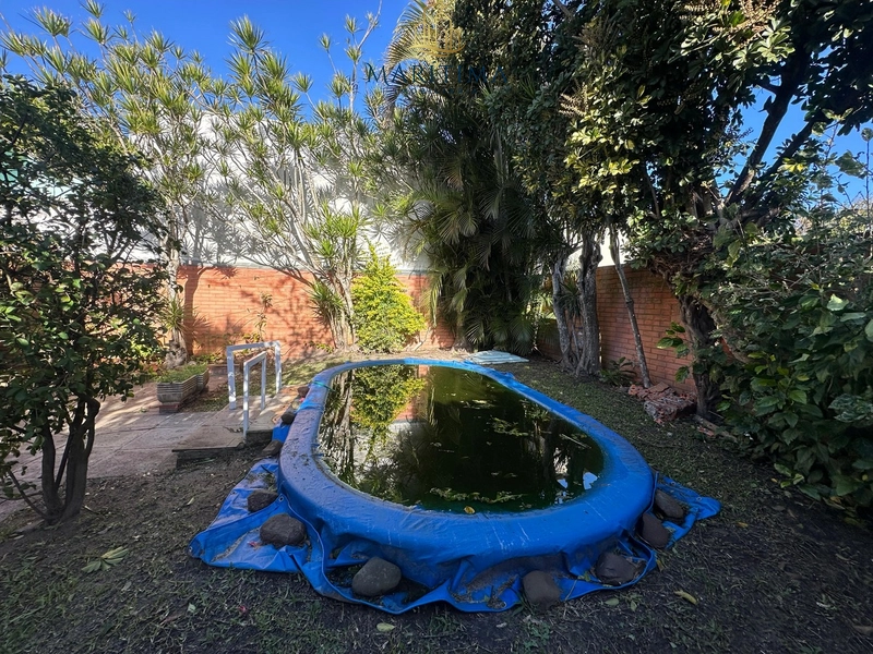 Residencia com 2 dormitorios, piscina e quiosque junto ao centro: 15ª foto da galeria de imagens do imóvel