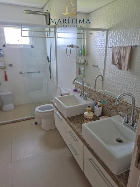 Luxo e Conforto em Condomínio Fechado: 17ª foto da galeria de imagens do imóvel