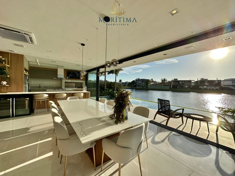 Mansão de 5 suites - beira lago: 6ª foto da galeria de imagens do imóvel