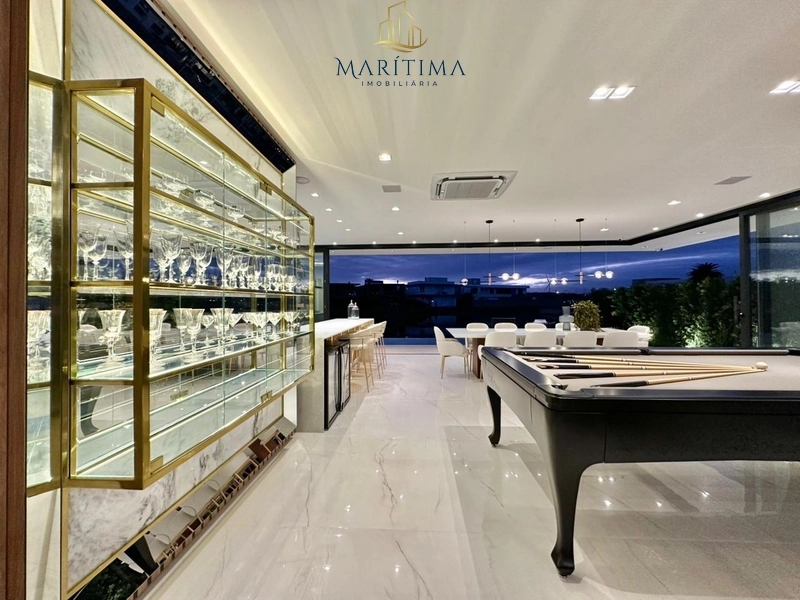 Mansão de 5 suites - beira lago: 14ª foto da galeria de imagens do imóvel