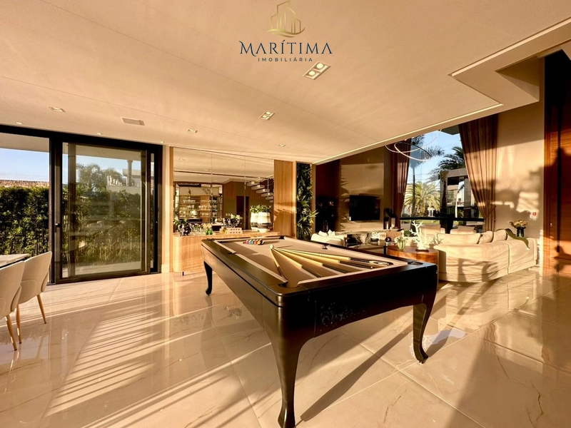 Mansão de 5 suites - beira lago: 25ª foto da galeria de imagens do imóvel