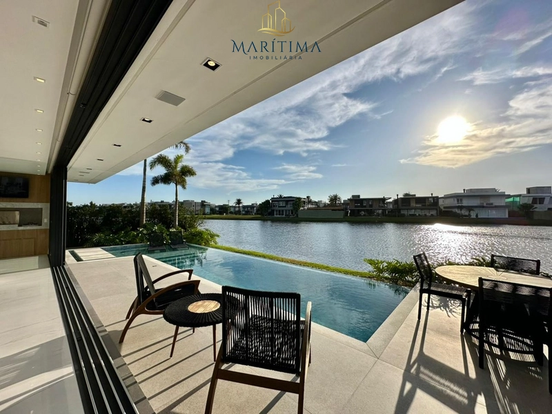 Mansão de 5 suites - beira lago: 13ª foto da galeria de imagens do imóvel