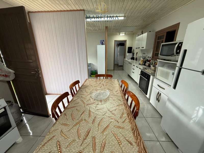 Casa a 800 metros do mar na praia de Imbé/RS.: 9ª foto da galeria de imagens do imóvel