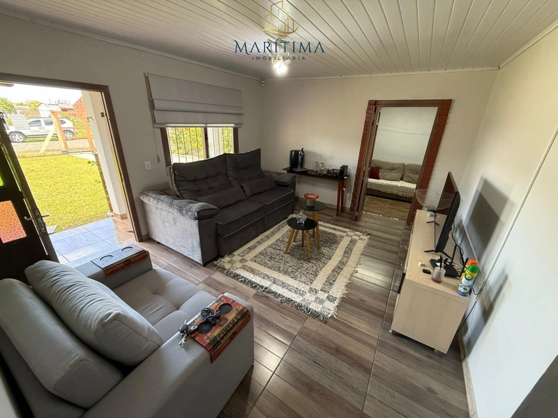 Casa a 800 metros do mar na praia de Imbé/RS.: 4ª foto da galeria de imagens do imóvel