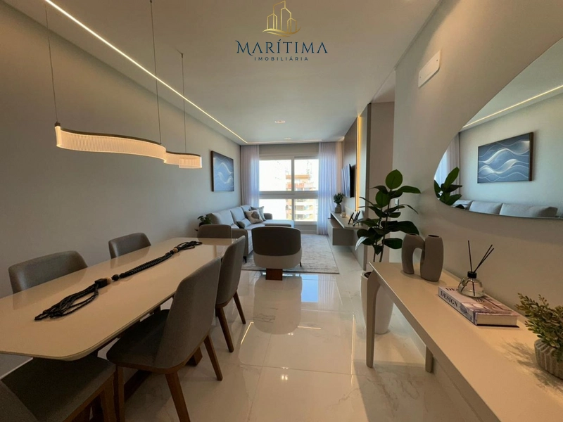 Luxuoso apartamento decorado com duas suítes: 7ª foto da galeria de imagens do imóvel