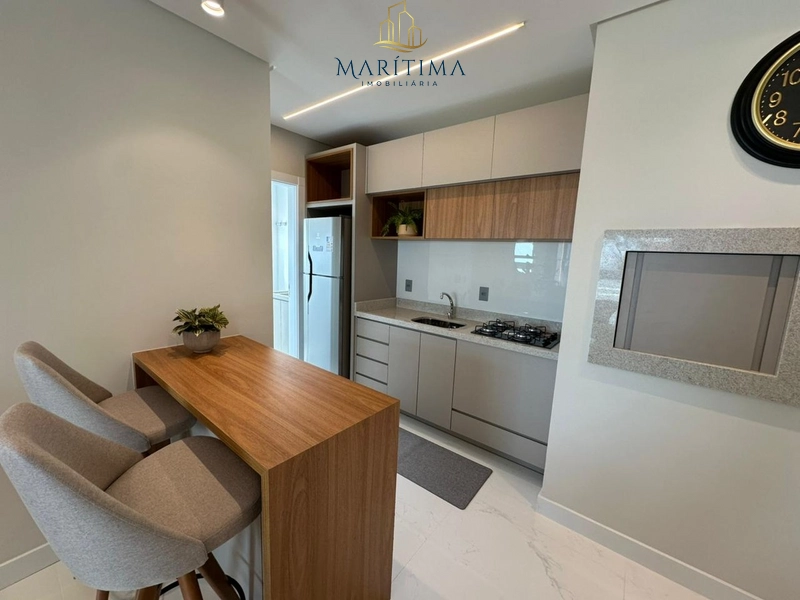 Luxuoso apartamento decorado com duas suítes: 10ª foto da galeria de imagens do imóvel