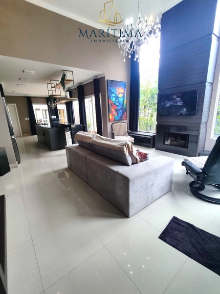 Casa com 04 suítes e piscina aquecida, em condomínio fechado!: 9ª foto da galeria de imagens do imóvel