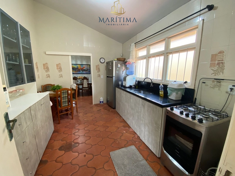 Casa de esquina com 04 dormitórios!: 14ª foto da galeria de imagens do imóvel