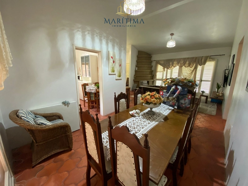 Casa de esquina com 04 dormitórios!: 13ª foto da galeria de imagens do imóvel