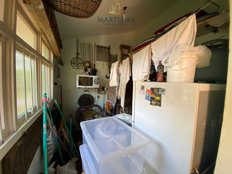 Casa de esquina com 04 dormitórios!: 16ª foto da galeria de imagens do imóvel