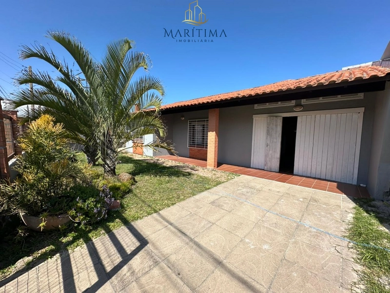 Oportunidade: Casa pé na areia 3 dorms com suite e piscina: 2ª foto da galeria de imagens do imóvel